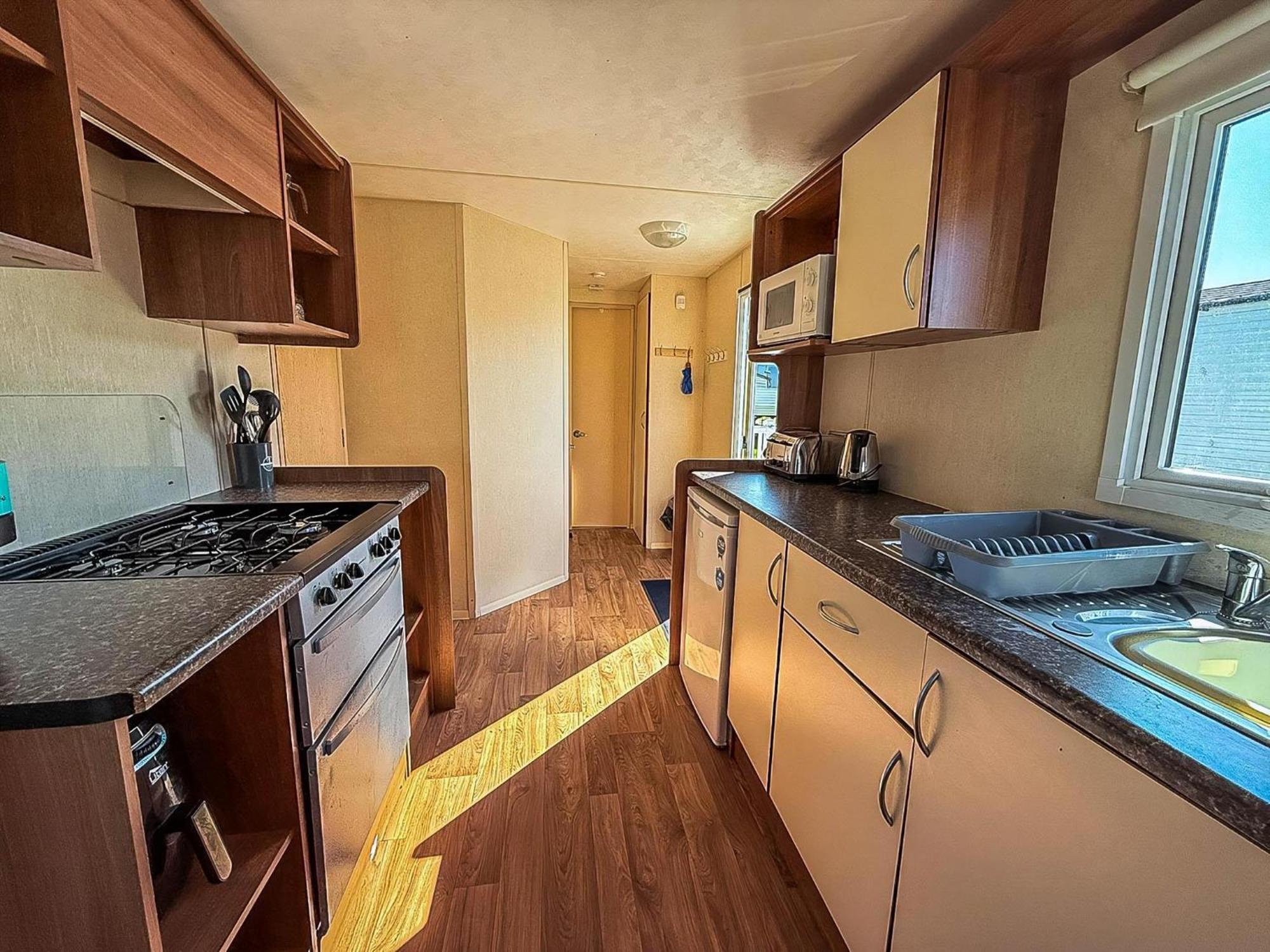 Lovely Caravan At Manor Park, Nearby Hunstanton Beach In Norfolk Ref 23049S Dış mekan fotoğraf